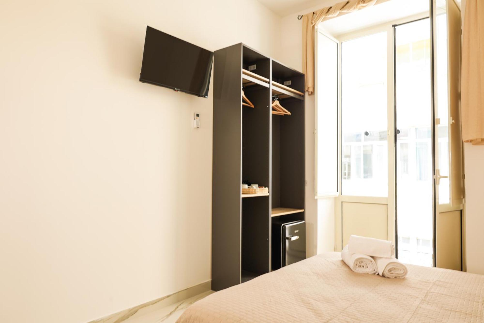 Napoli Station Rooms Kültér fotó