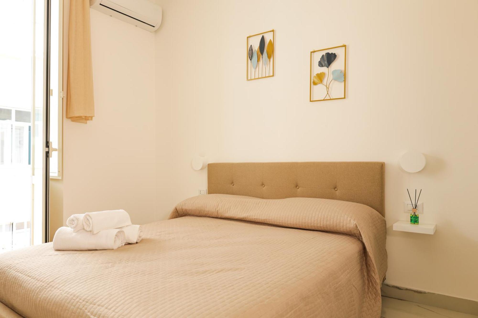 Napoli Station Rooms Kültér fotó